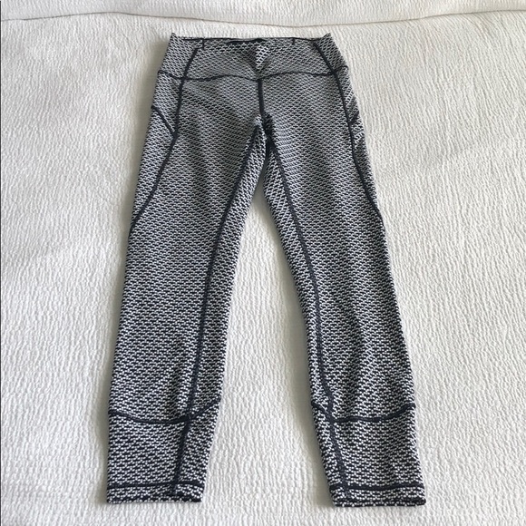 LuluLemon and Athleta leggings - Picture 7 of 8